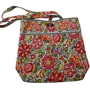 D8- Vera Bradley Hope Garden Floral Pattern Purse